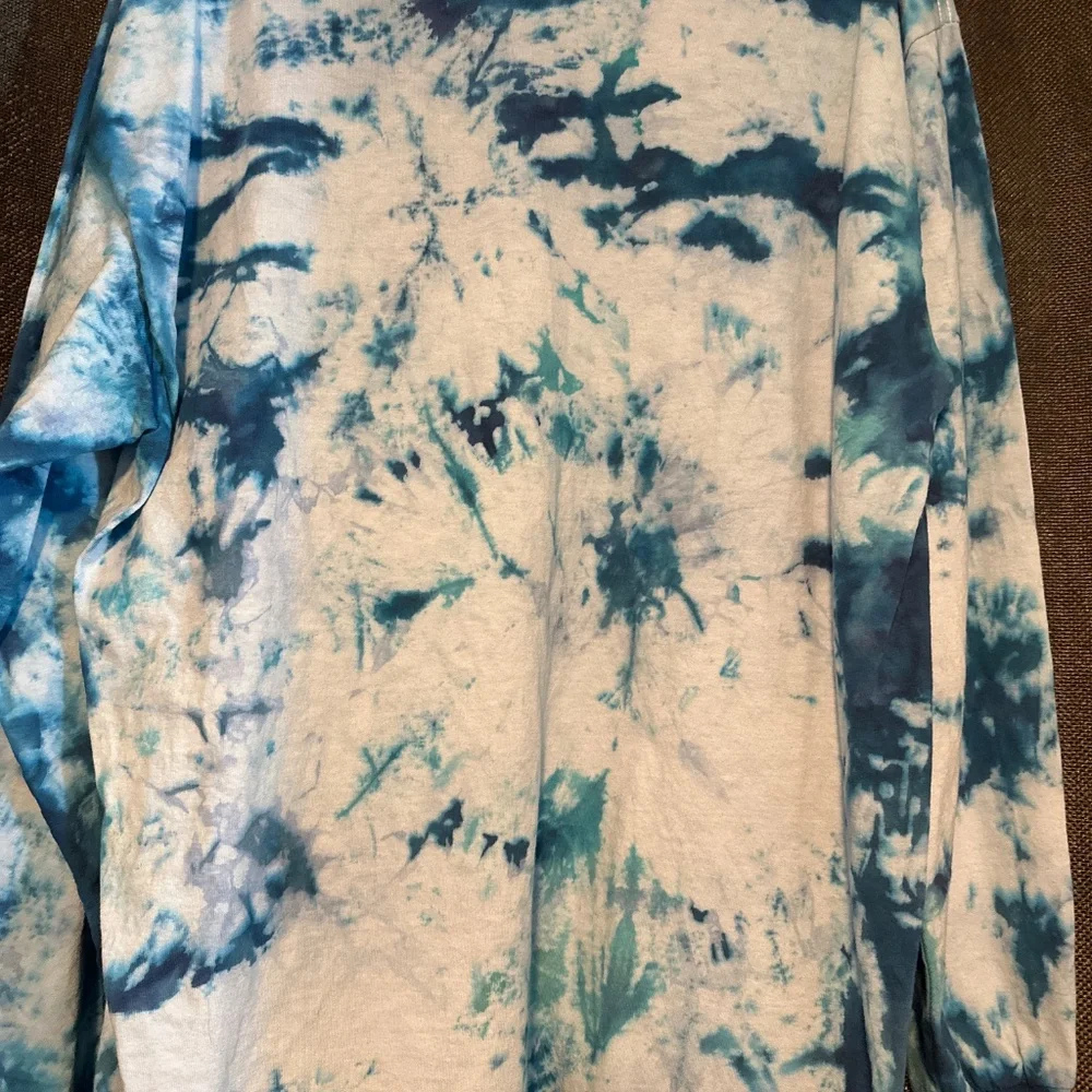 NEW! XL Long Sleeve Tie Dye Tee - Picture 5 of 6